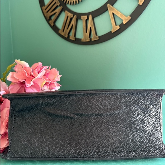 Kate Spade Mulberry Street Lise Satchel - Picture 10 of 17